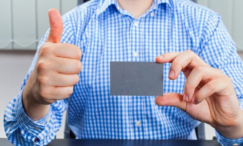 フリーランスにとって名刺は一番大切！記載内容に注意！